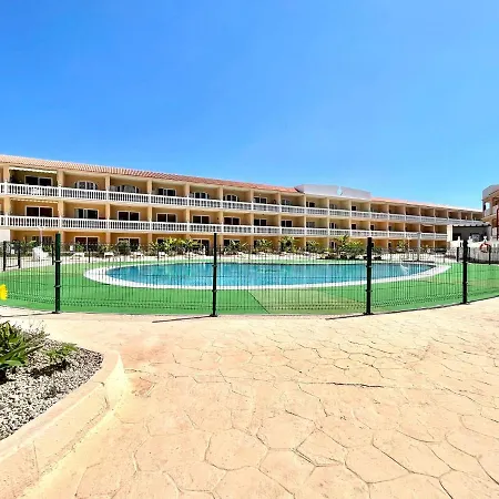 Family Studio, Wifi, Heated Pool, Tenerife South *
